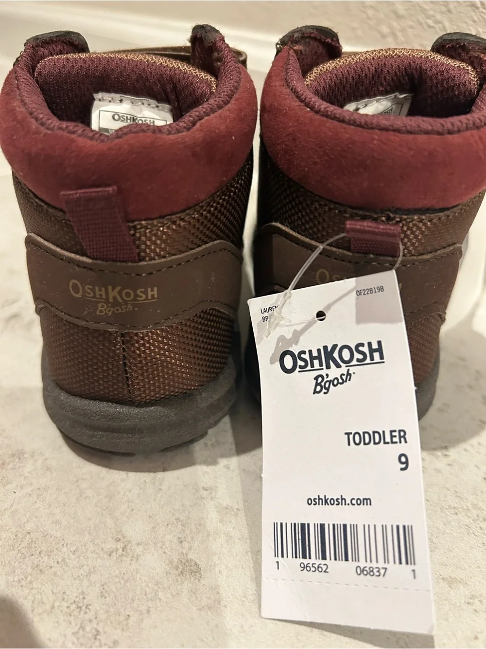 OshKosh B'Gosh Everplay Laurent Toddler Boys 9m size sneaker boots NWT